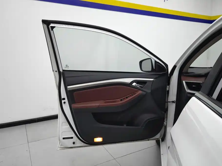 BYD G5 2016 2014 1.5TID Automatic Premium