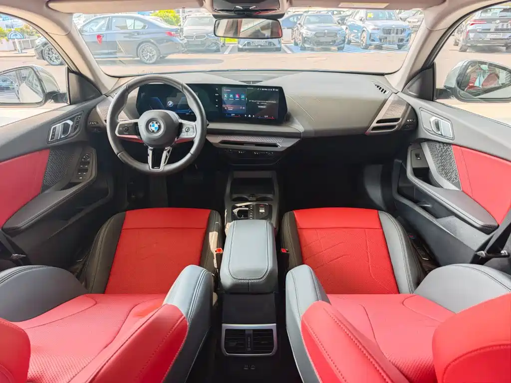 Фото 13 - BMW 2 Series