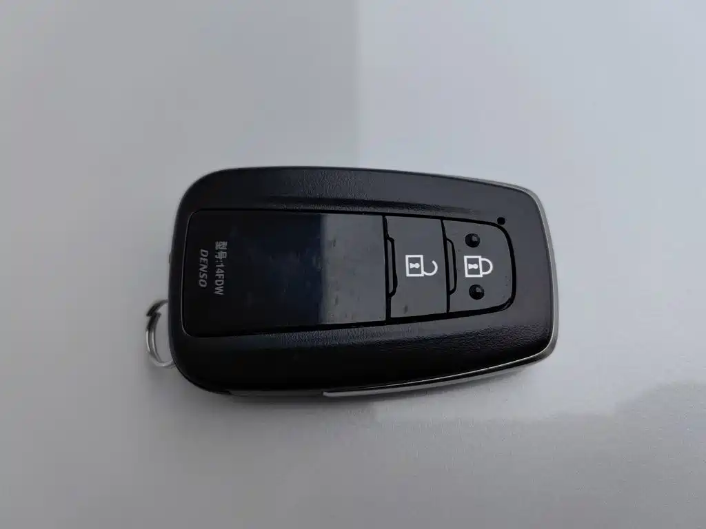 Toyota RAV4 2023 2023 Hybrid 2.5L E-CVT 2WD Elite Plus Edition