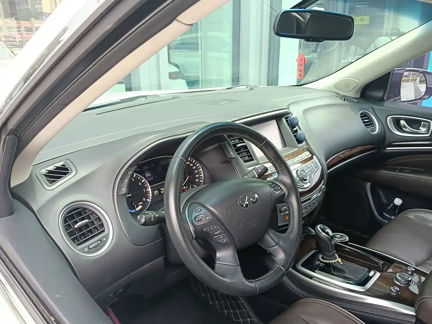 Infiniti QX60 (Import) 2018 2018 2.5 S/C Hybrid FWD Champion Family Edition