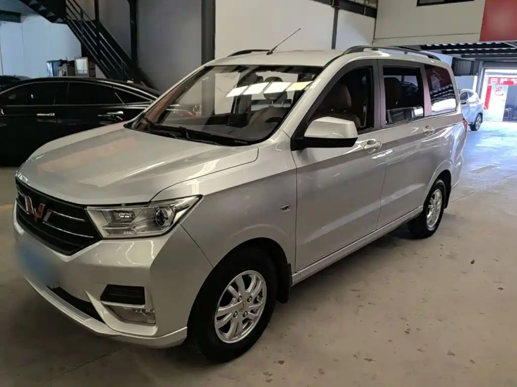 Wuling Motors Wuling Hongguang 2021 — пригон из Китая