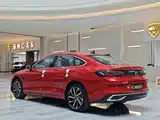 Photo 3 - Volkswagen Lamando