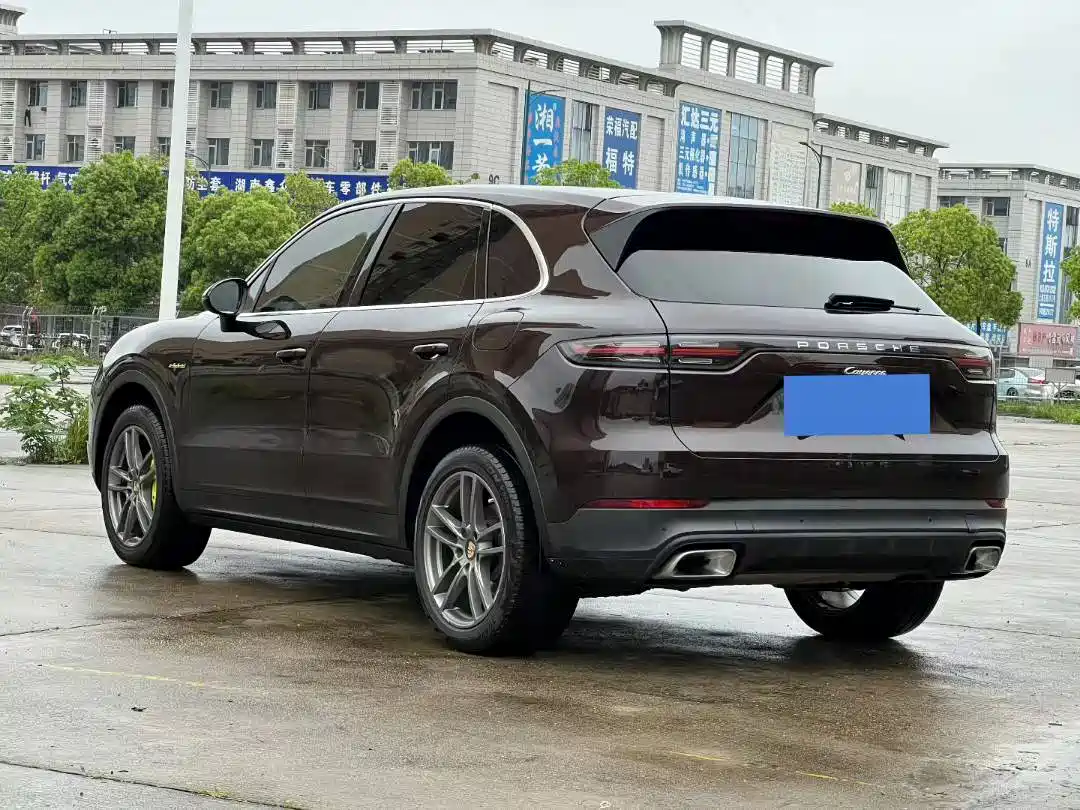 Porsche Cayenne New Energy 2021 Cayenne E-Hybrid 2.0T фото 7