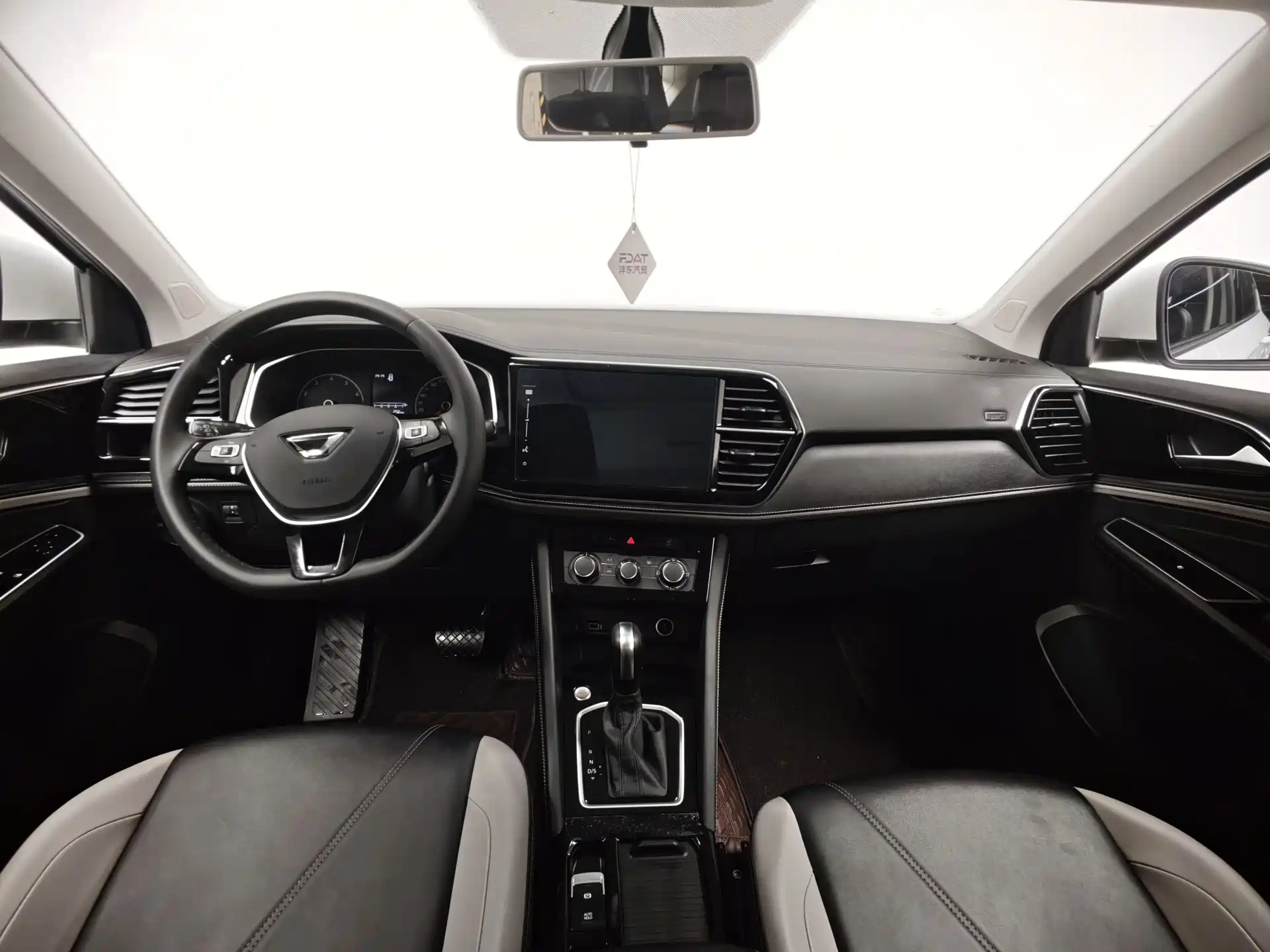 Фото 17 - Jetta VS5