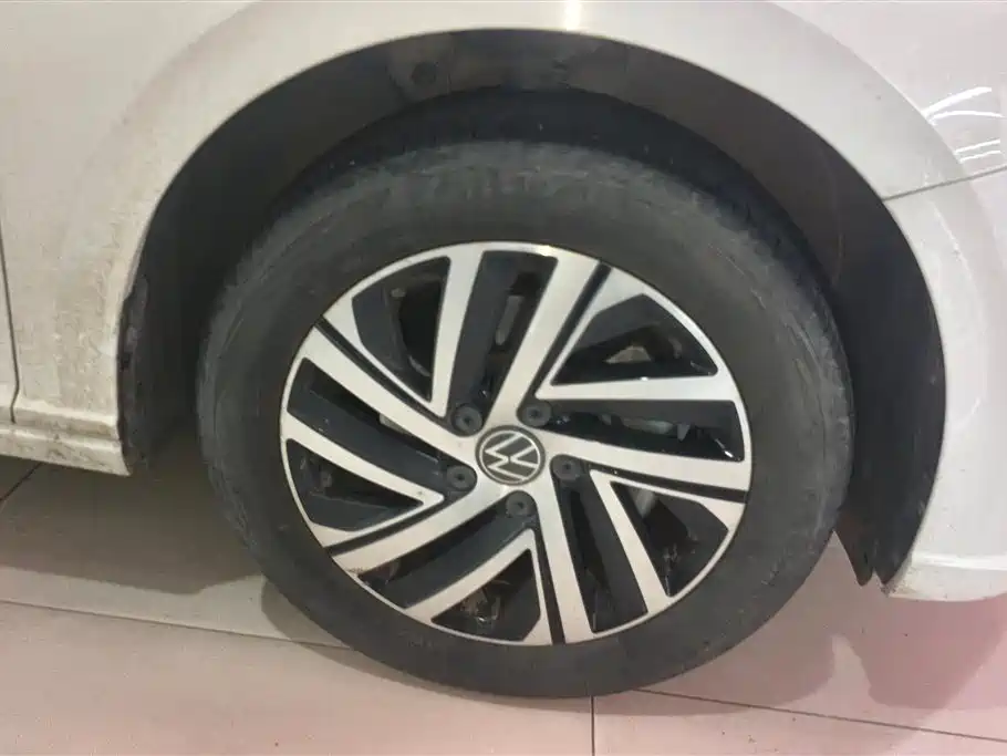 Volkswagen Lavida 2023 280TSI DSG Comfort Edition фото 6