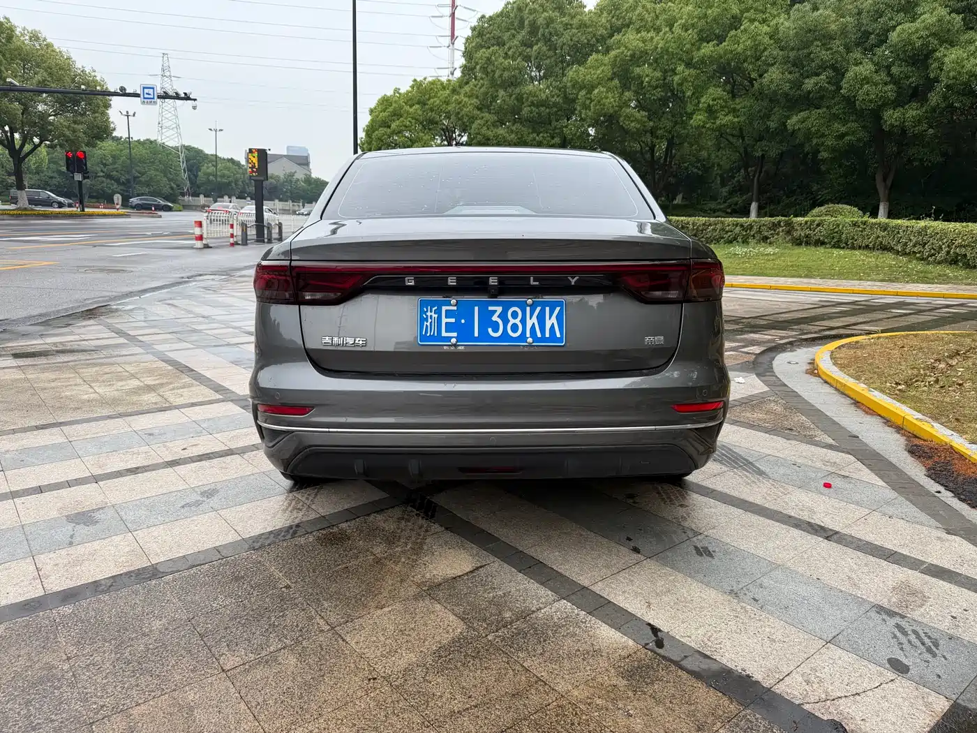GEELY EMGRAND