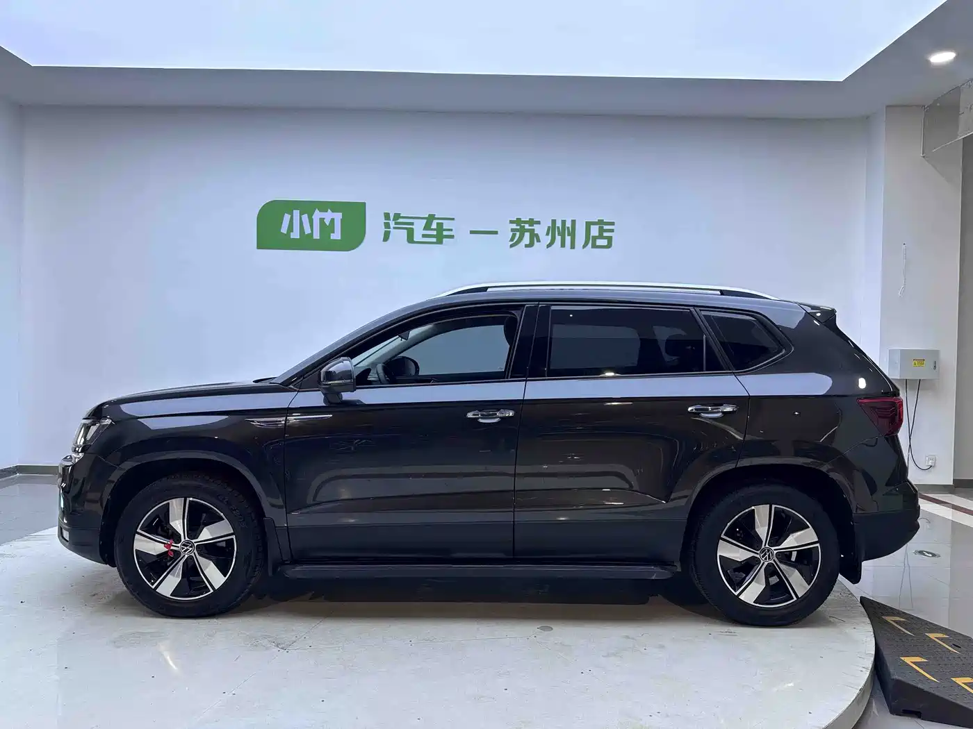 VOLKSWAGEN TUYUE