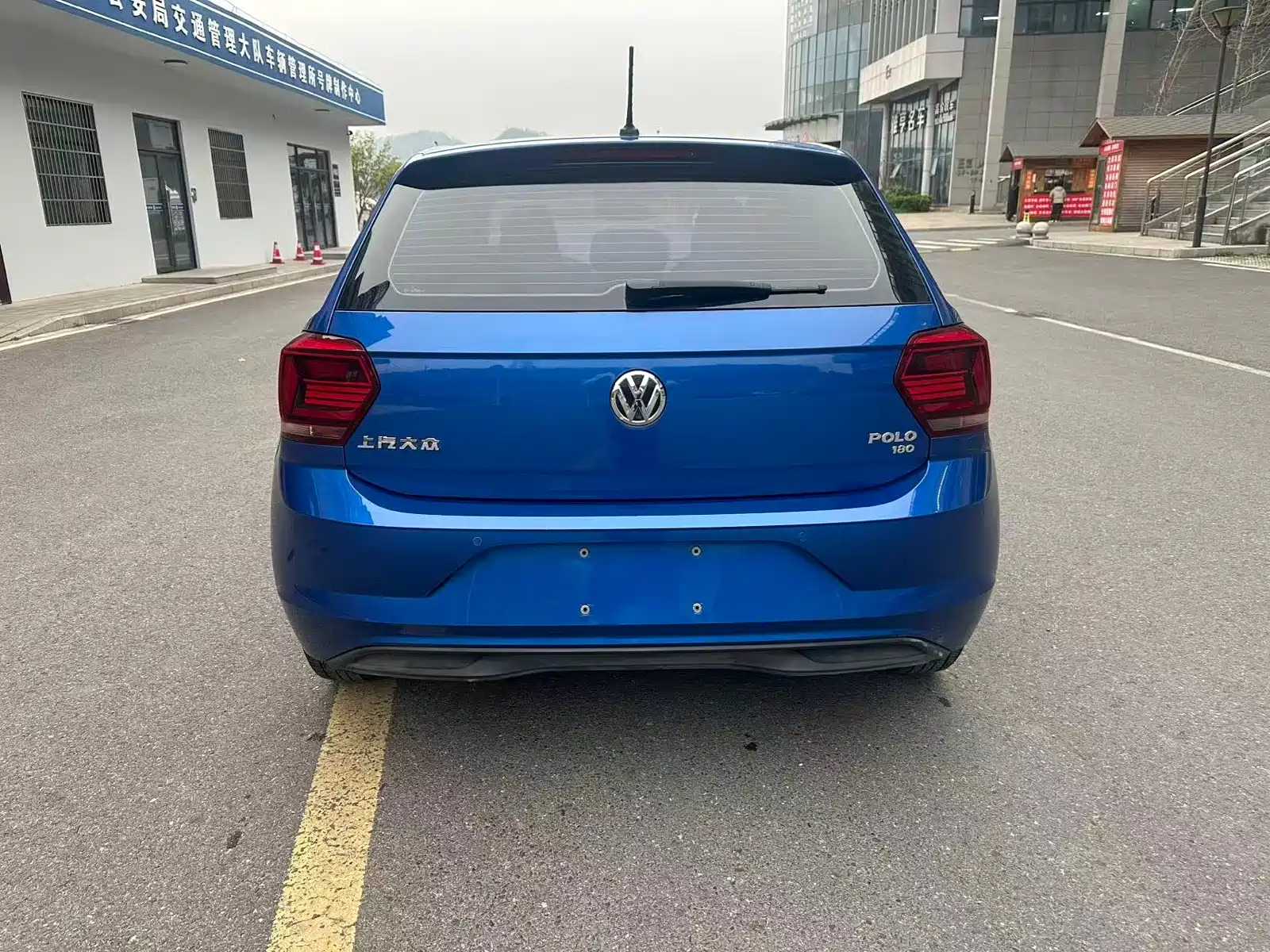 Фото 9 - Volkswagen Polo