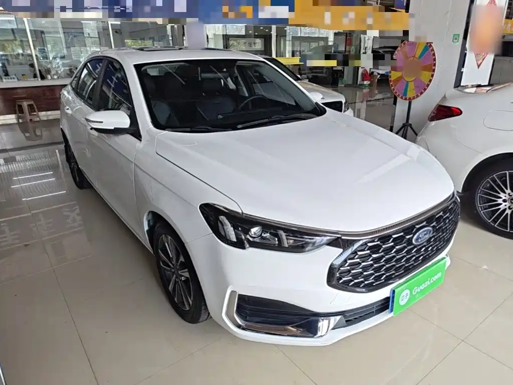 Ford Escort 2022 2021 1.5L Automatic Diamond Edition