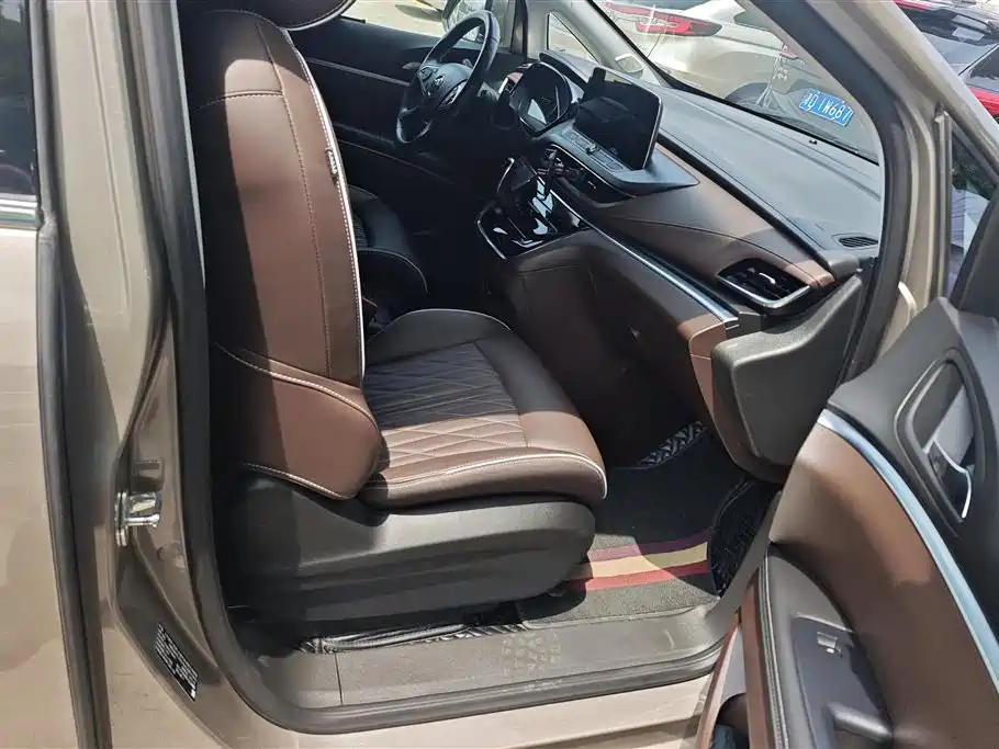 Buick GL8 2022 Land Business Class 652T Luxury фото 8