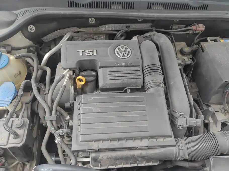 Фото 10 - Volkswagen Sagitar