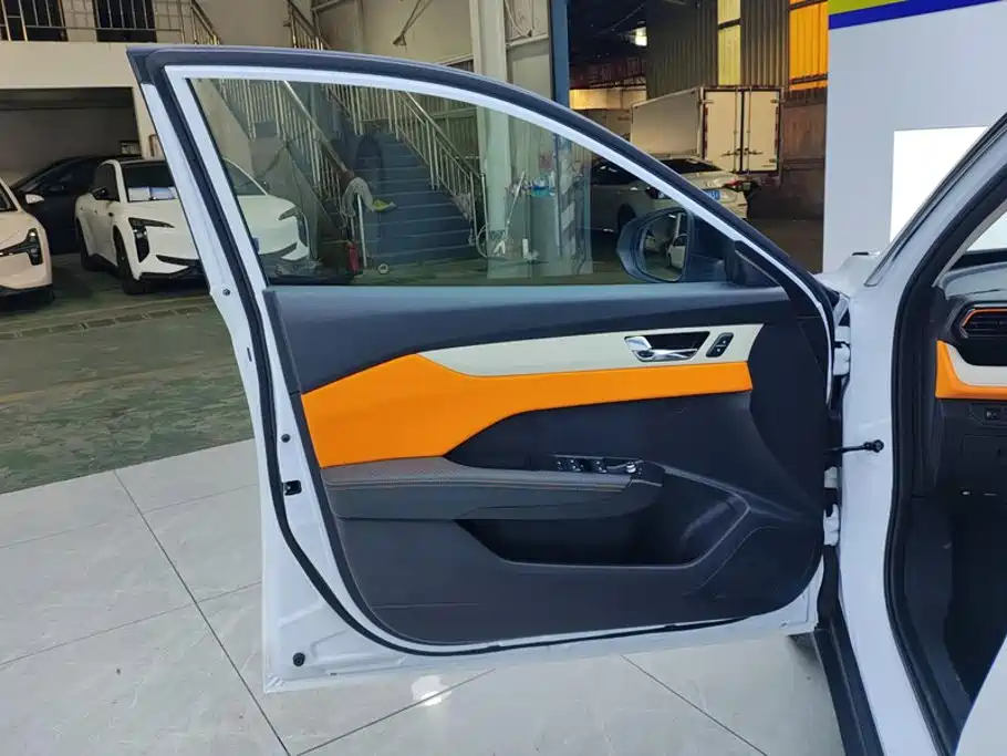 Dongfeng Aeolus Yixuan 2024 2023 Mach Edition 1.5L Automatic Shadow Chase Edition