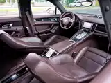 Фото 34 - Porsche Panamera