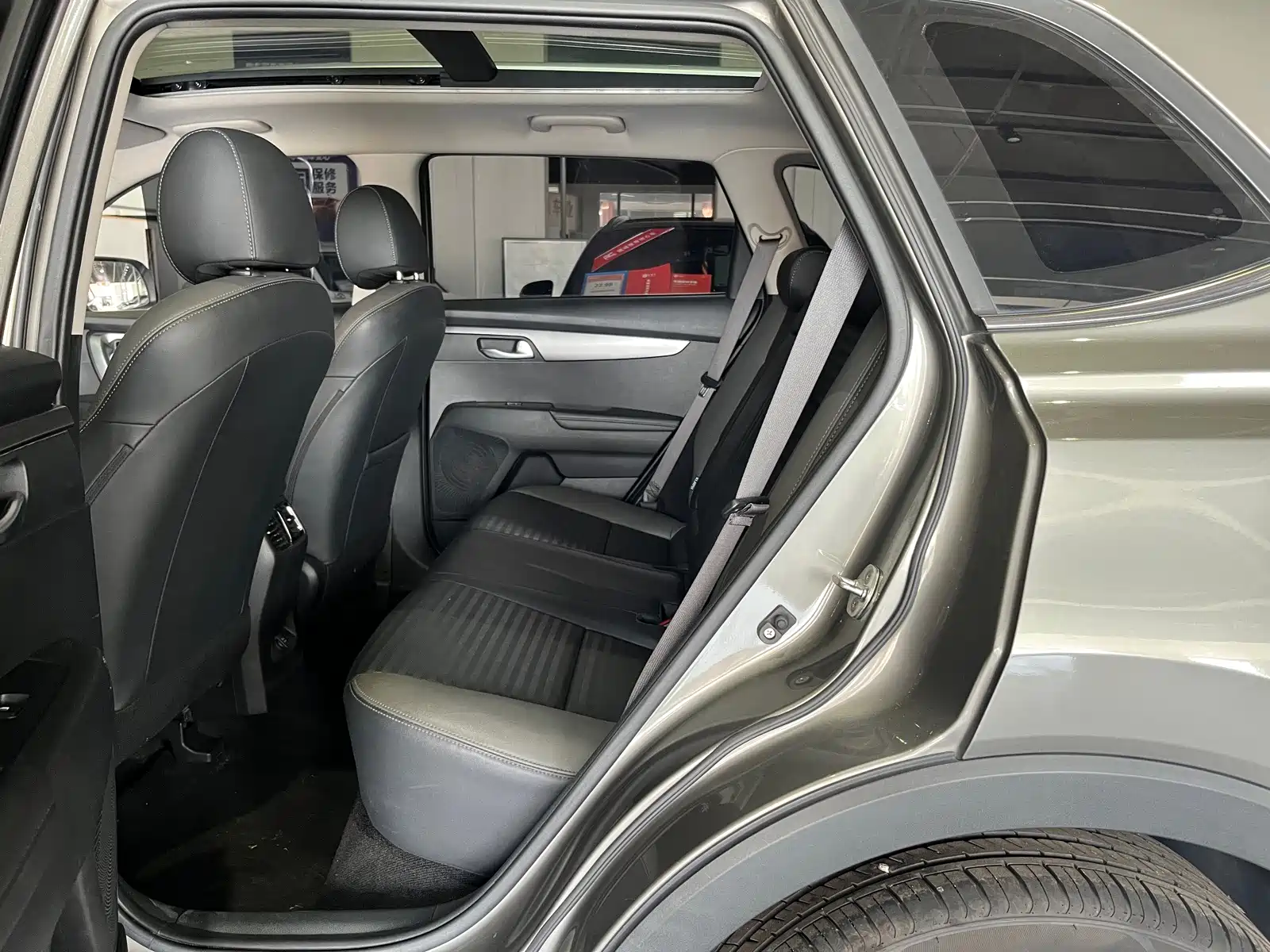 Фото 8 - Kia Sportage