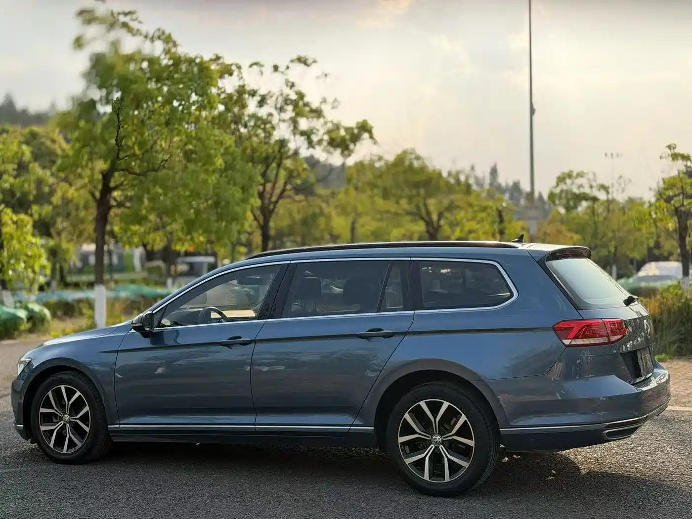 Volkswagen Weilan 2018 380TSI 2WD Comfort Edition фото 6