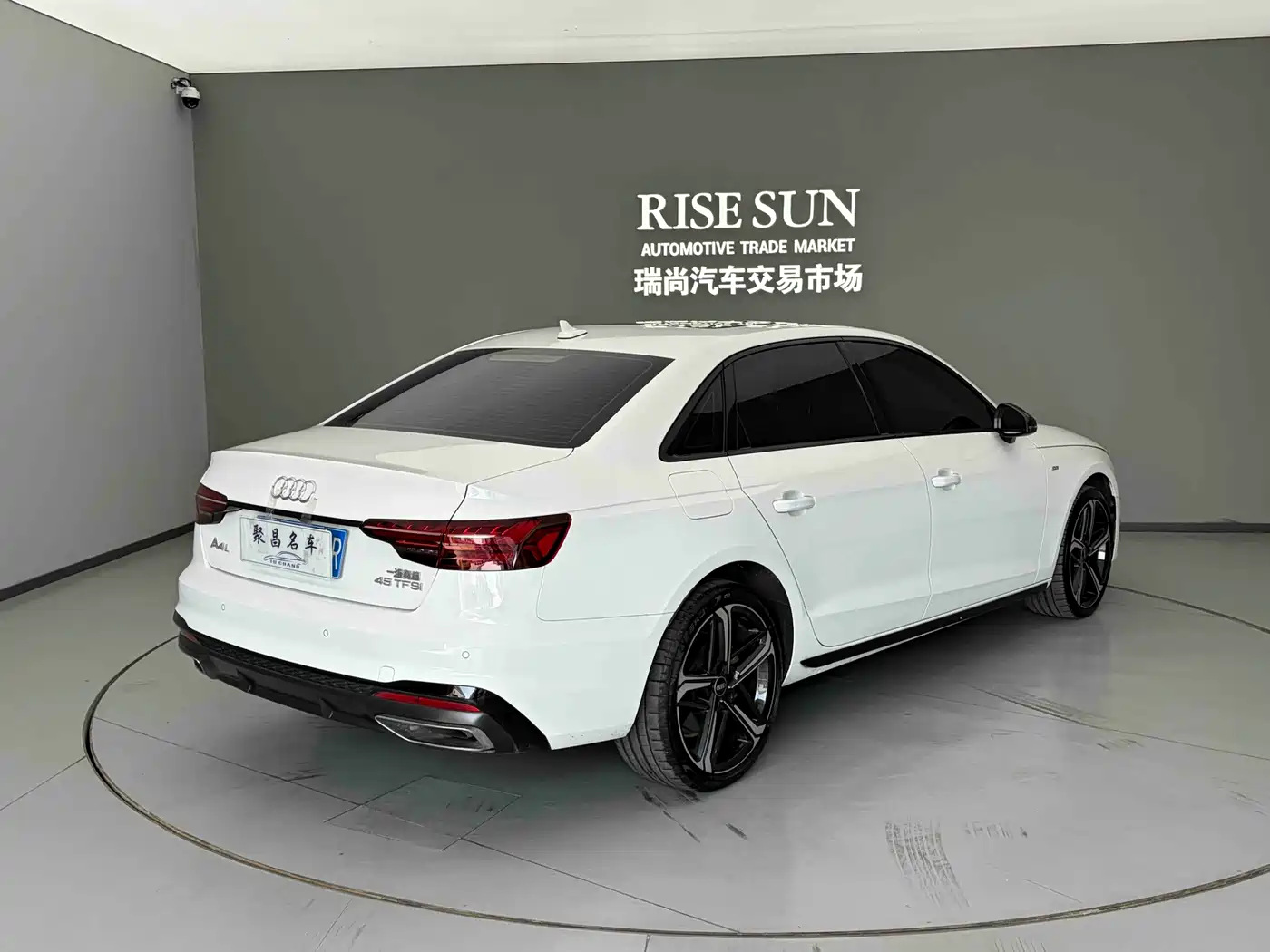 Audi A4L 2024 40 TFSI Luxury Dynamic фото 5