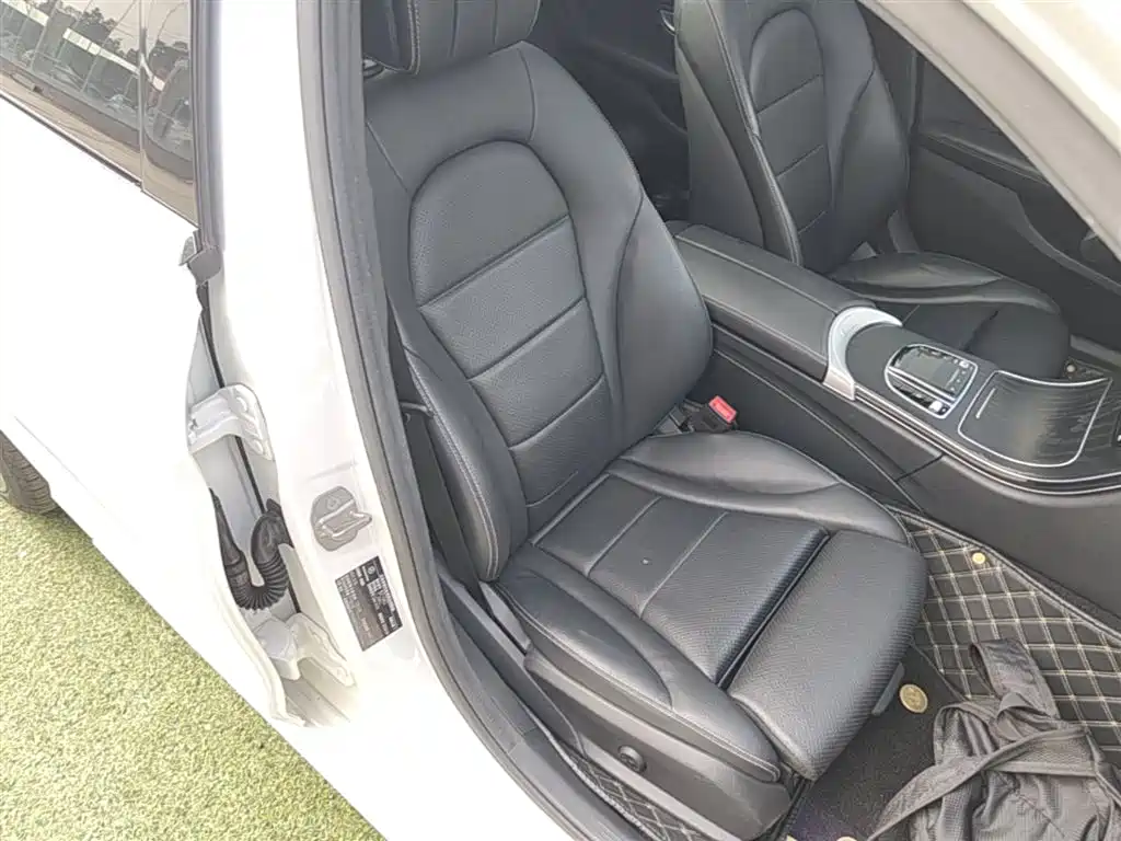 Mercedes-Benz C-Class 2020 Facelift C 260 L Sport фото 25