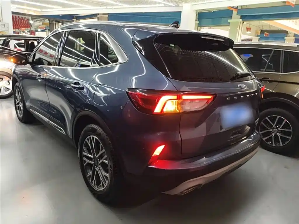 FORD RUIJI