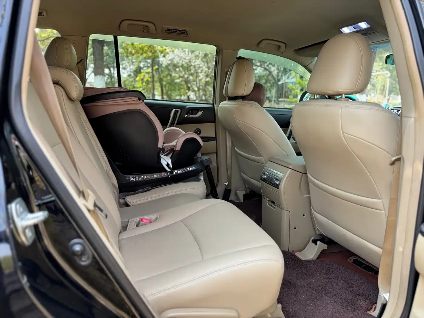 Toyota Highlander 2012 2.7L 2WD 7-Seat Elite фото 10