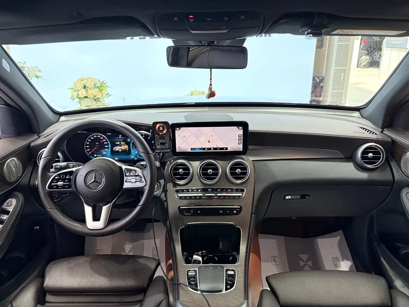 Mercedes-Benz GLC 2022 Model GLC 300 L 4MATIC Dynamic Edition фото 12