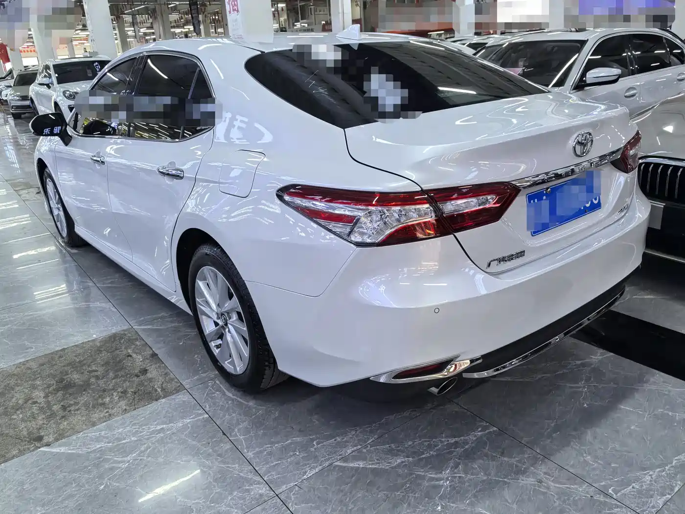 Toyota Camry 2023 2.0G Luxury Edition фото 4