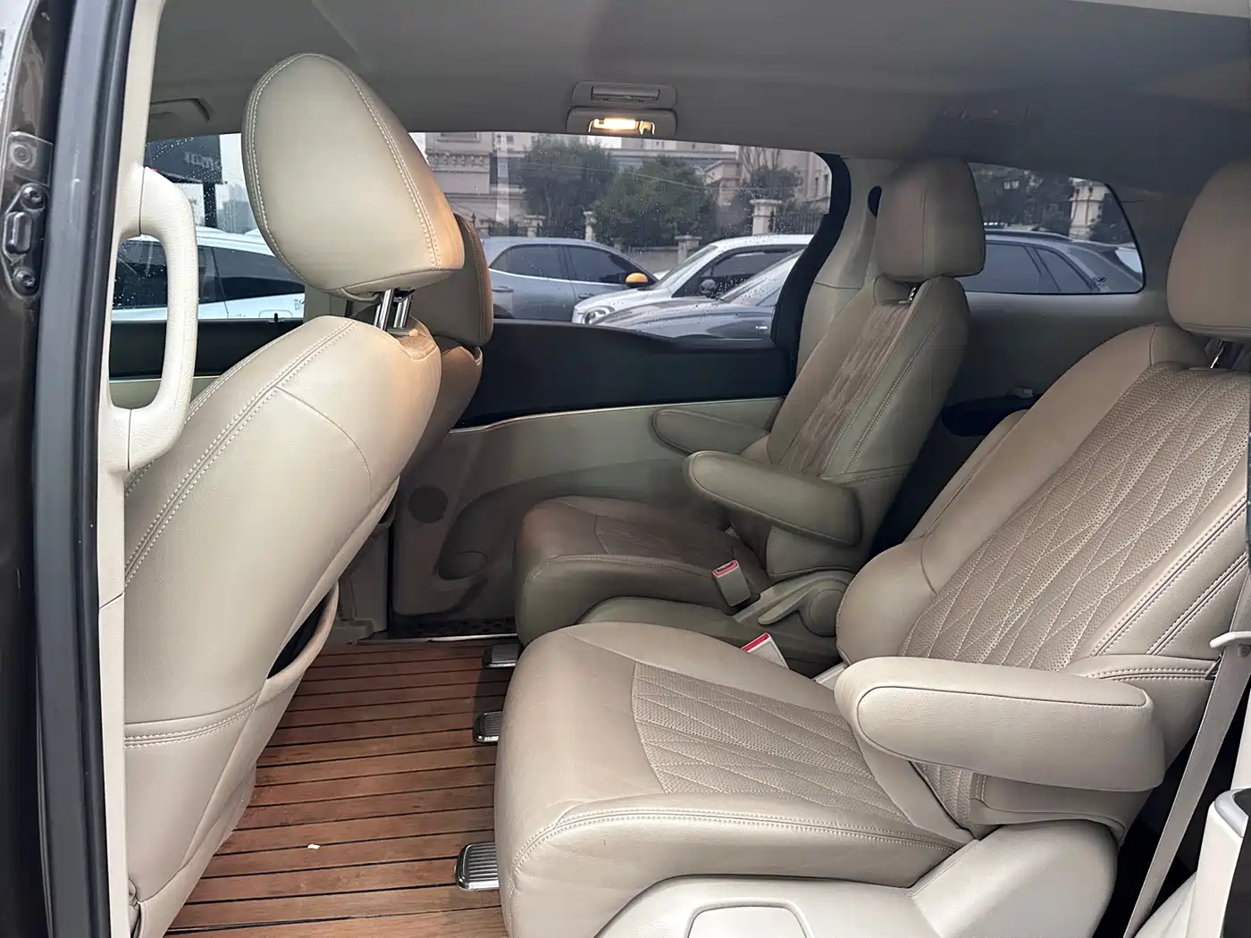 Buick GL8 2021 Land Business Class 652T Comfort фото 6