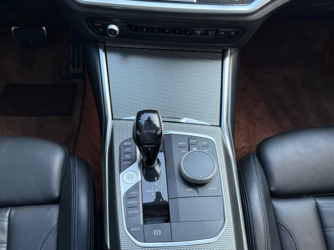 Photo 16 - BMW 4 Series