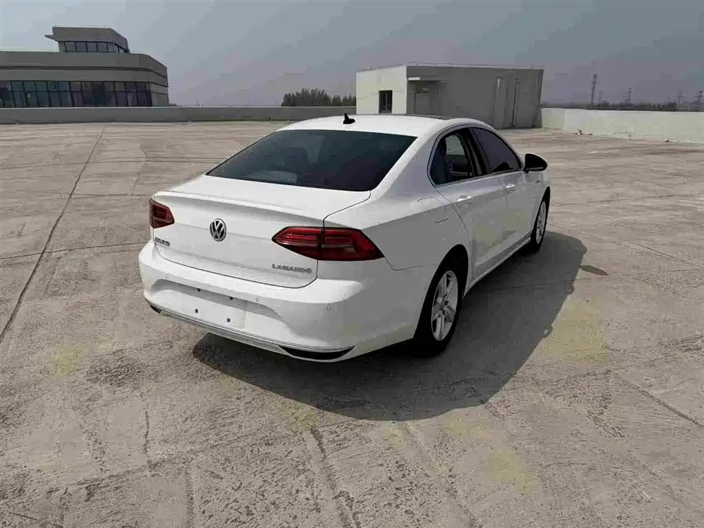 Volkswagen Lamando 2021 230TSI DSG Fashion Edition фото 9