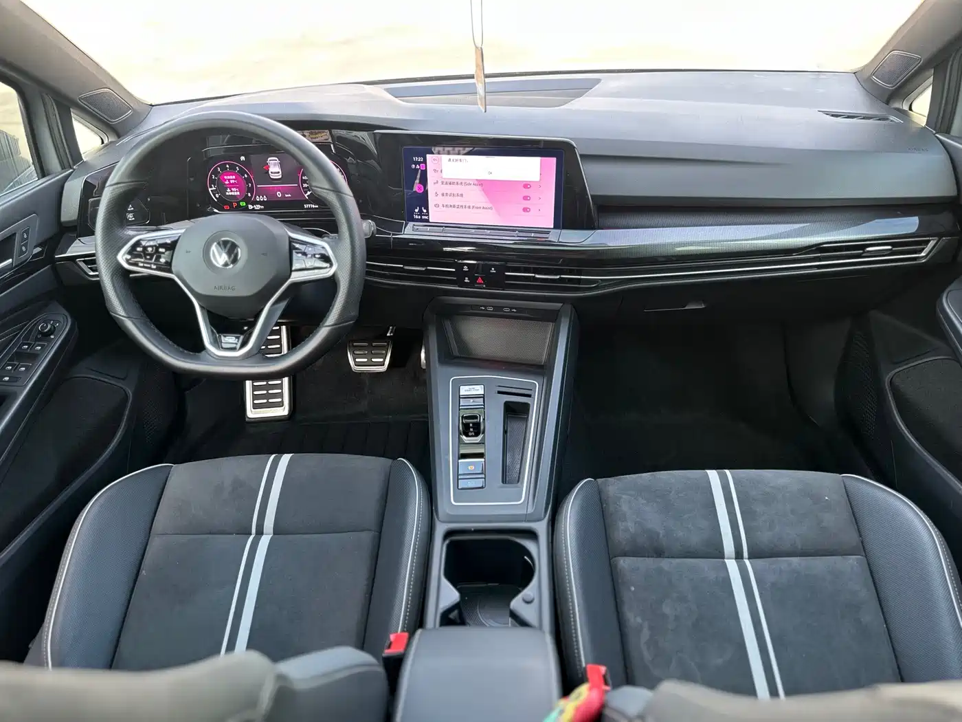 Volkswagen Golf 2021 280TSI DSG R-Line фото 14