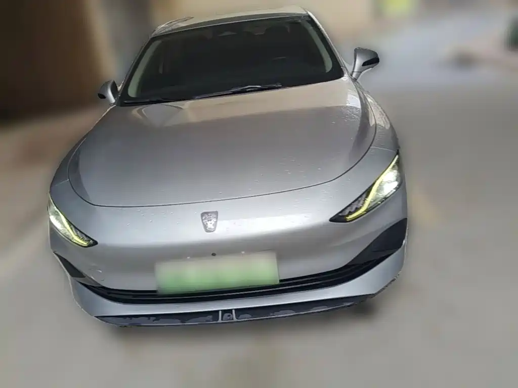 Фото 5 - Roewe D7