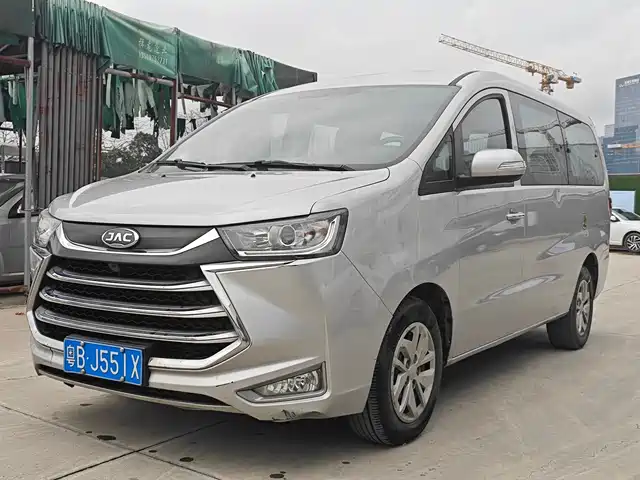 JAC Motors RUIFENG M4