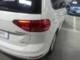 Фото 8 - Volkswagen Touran