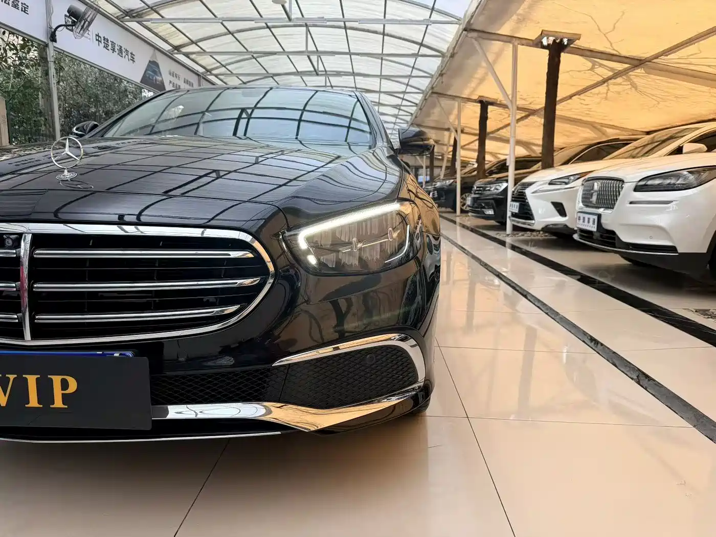 Mercedes-Benz E-Class 2023 E 300 L Fashion фото 3