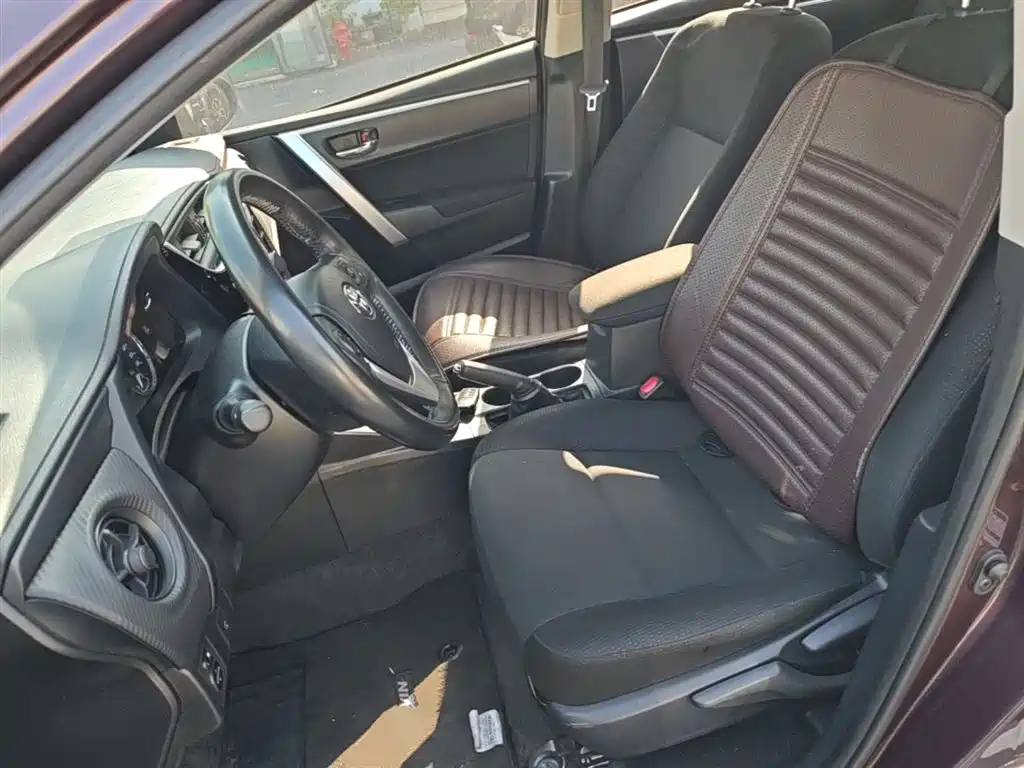 Toyota Levin Twin Engine E+ 2019 1.8PH GS E-CVT Elite Edition фото 11