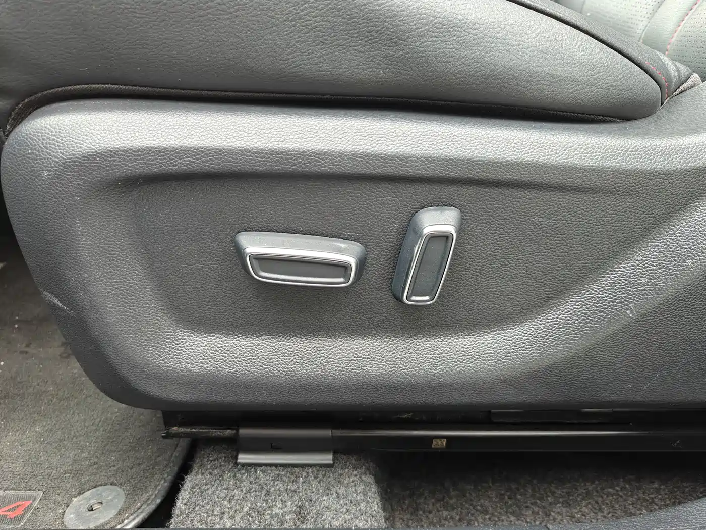 GAC Trumpchi Trumpchi GS4 2021 270T Auto Smart Connect Tech фото 16