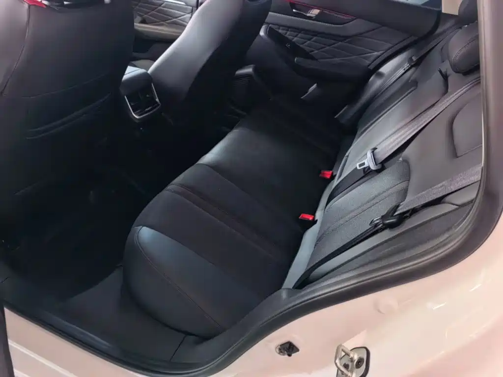 Dongfeng Aeolus Yixuan MAX 2022 2021 1.5T Super Dad Edition