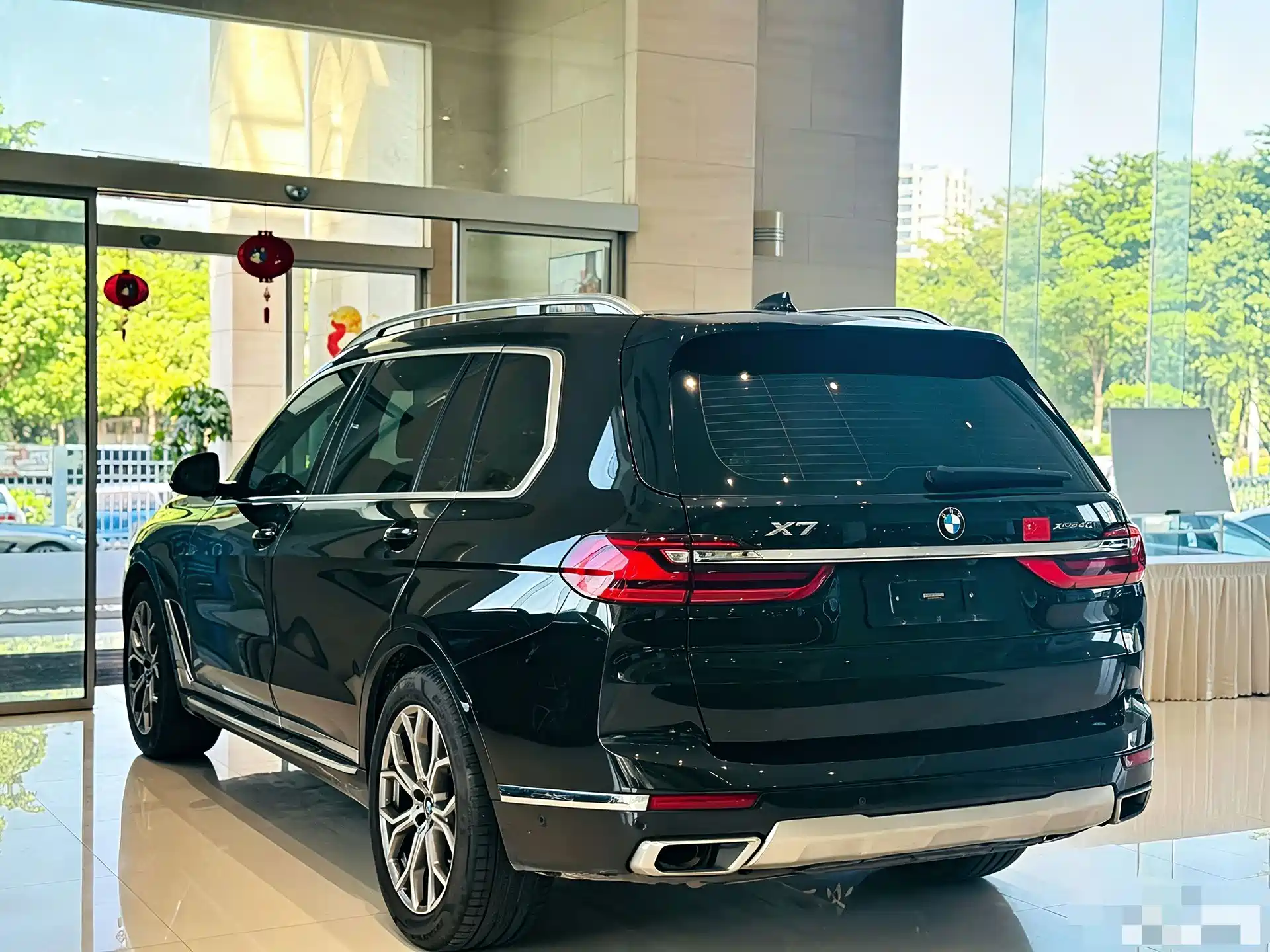 Photo 6 - BMW X7