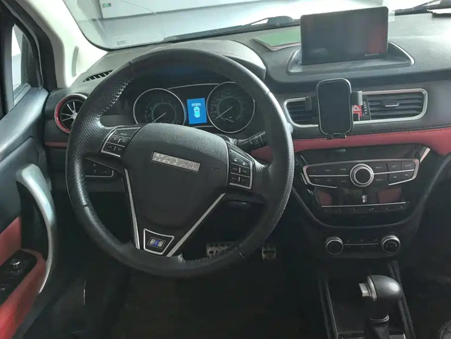 صورة 15 - Haval H1