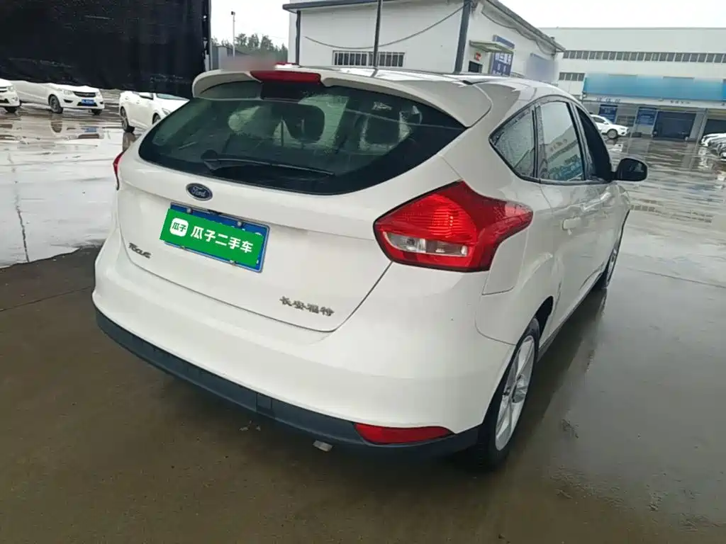 Ford Focus 2018 2018 Hatchback Classic 1.6L Automatic Comfort Smart Edition