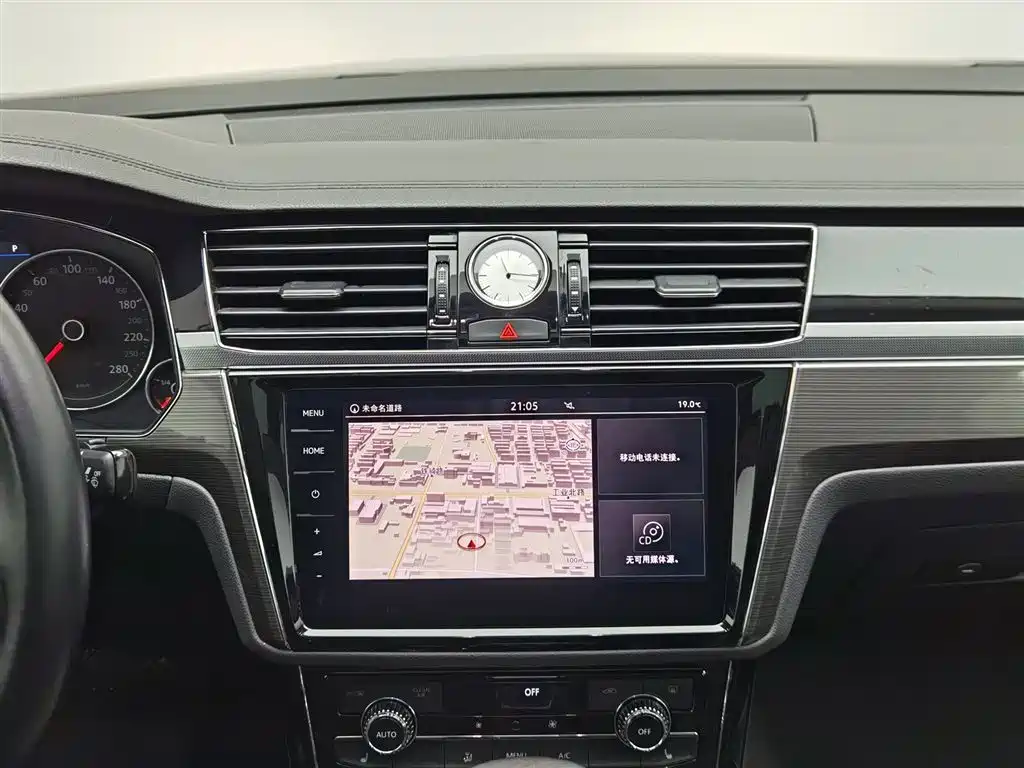 Volkswagen Phideon 2019 380TSI 2WD Business Edition China VI фото 12