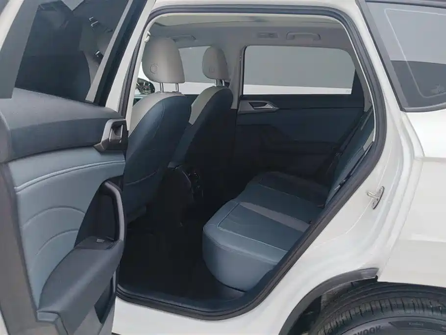 VOLKSWAGEN TUYUE