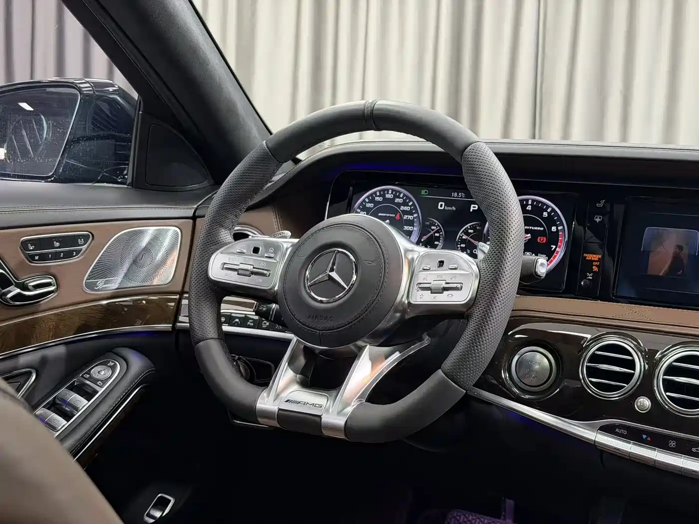 Mercedes-Benz S-Class 2014 S 600 L фото 9