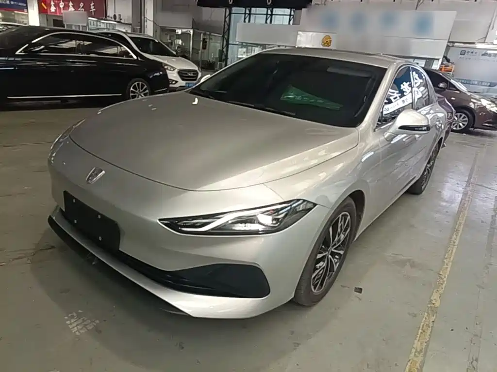 Roewe D7 2025 2025 DMH 125km World Champion Edition