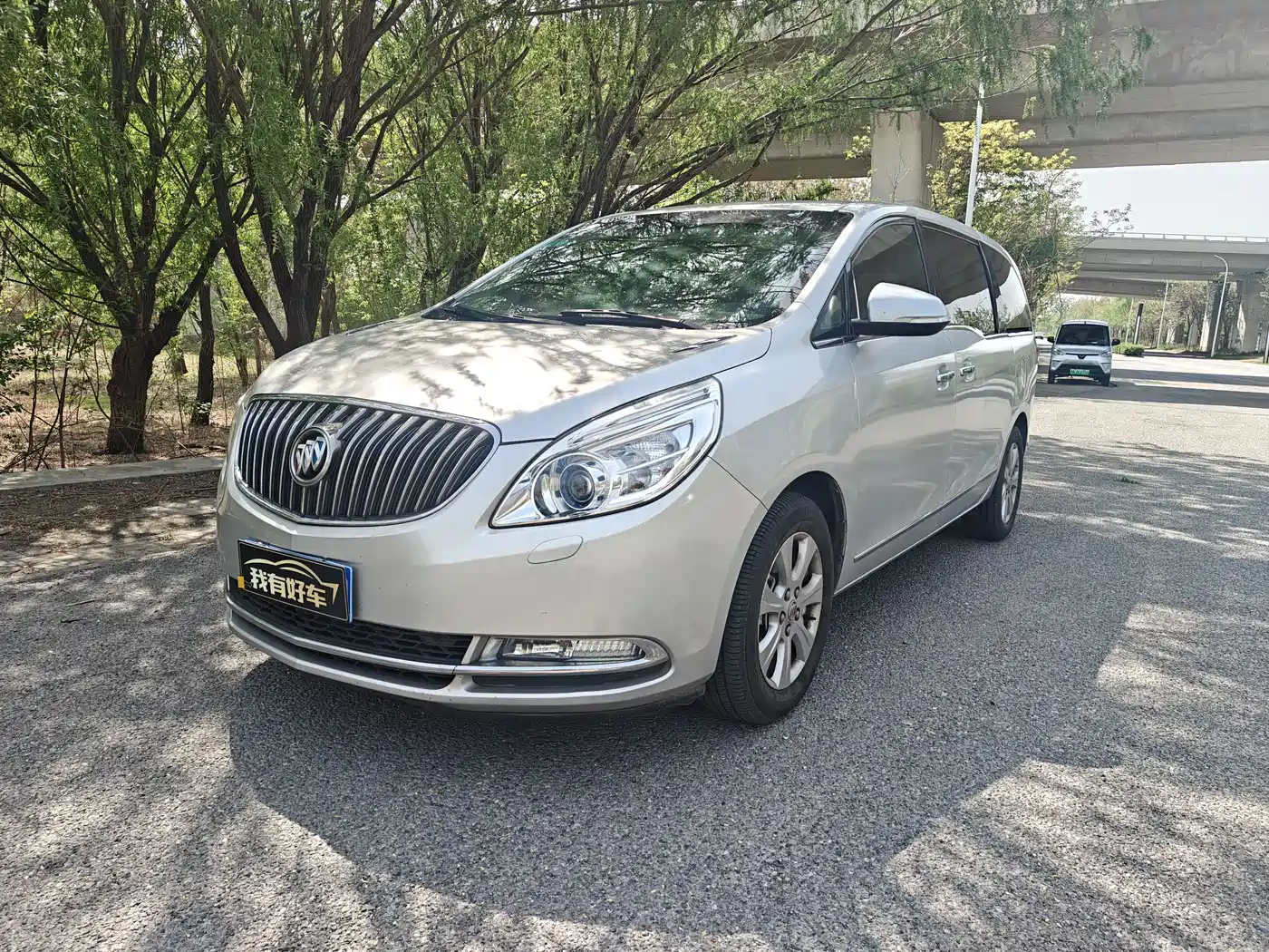Buick GL8 2014 3.0L XT Luxury Business Flagship
