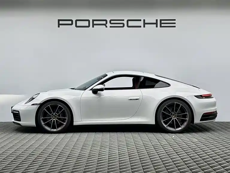 Porsche 911 2025 2023 Carrera 3.0T