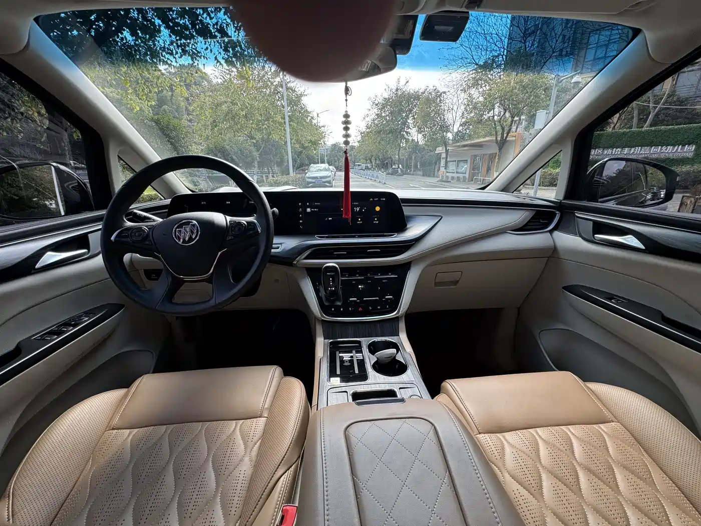 Buick GL8 2021 ES Landlord 653T Premium фото 7