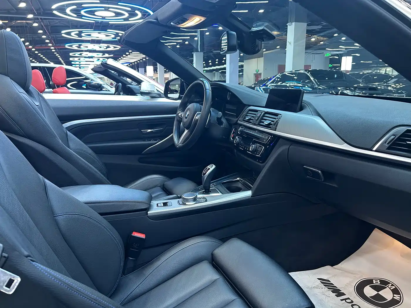 BMW 4 Series 2019 425i Convertible M Sport Package фото 4