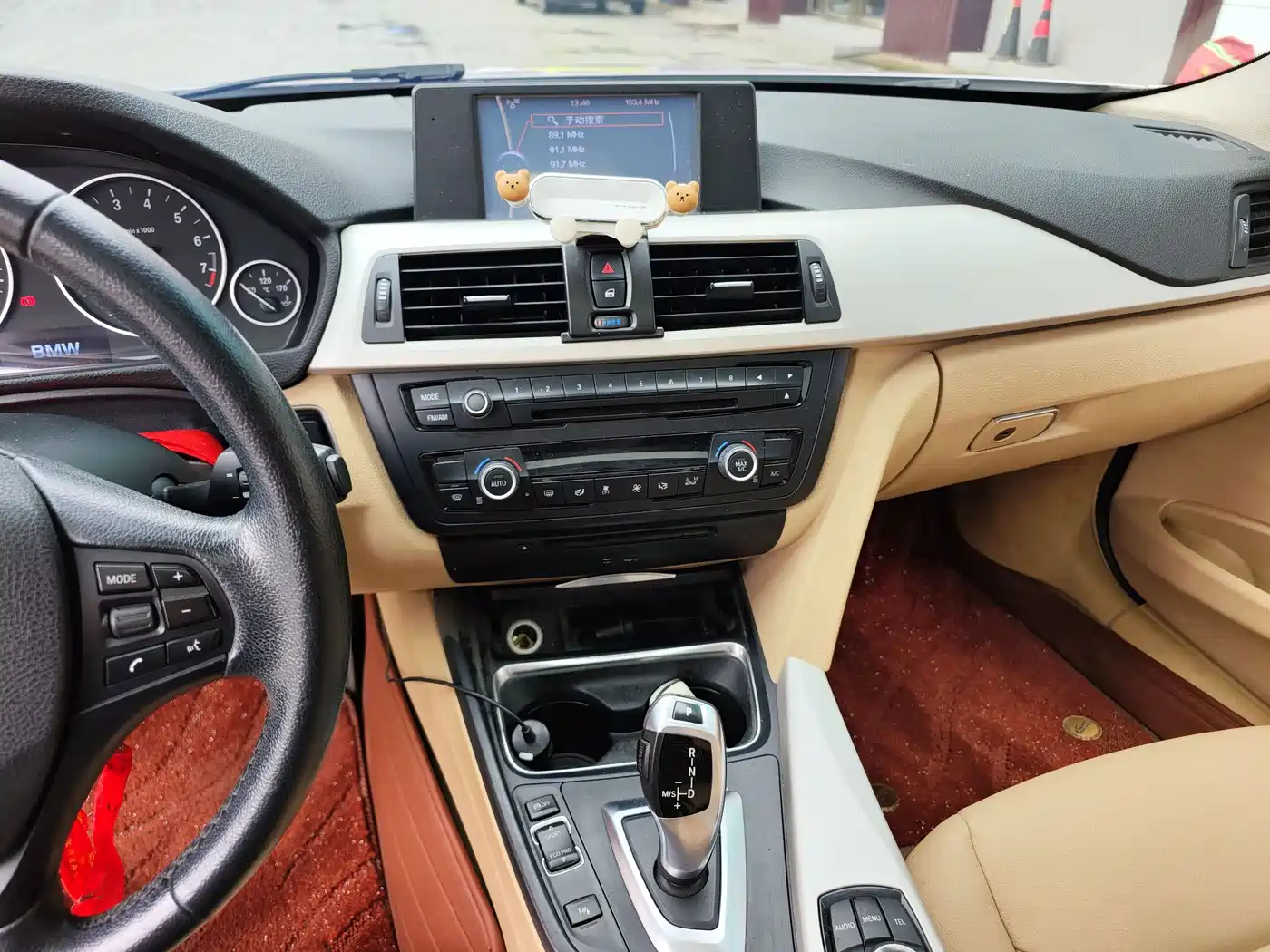 BMW 3 Series 2014 320Li Fashion фото 10