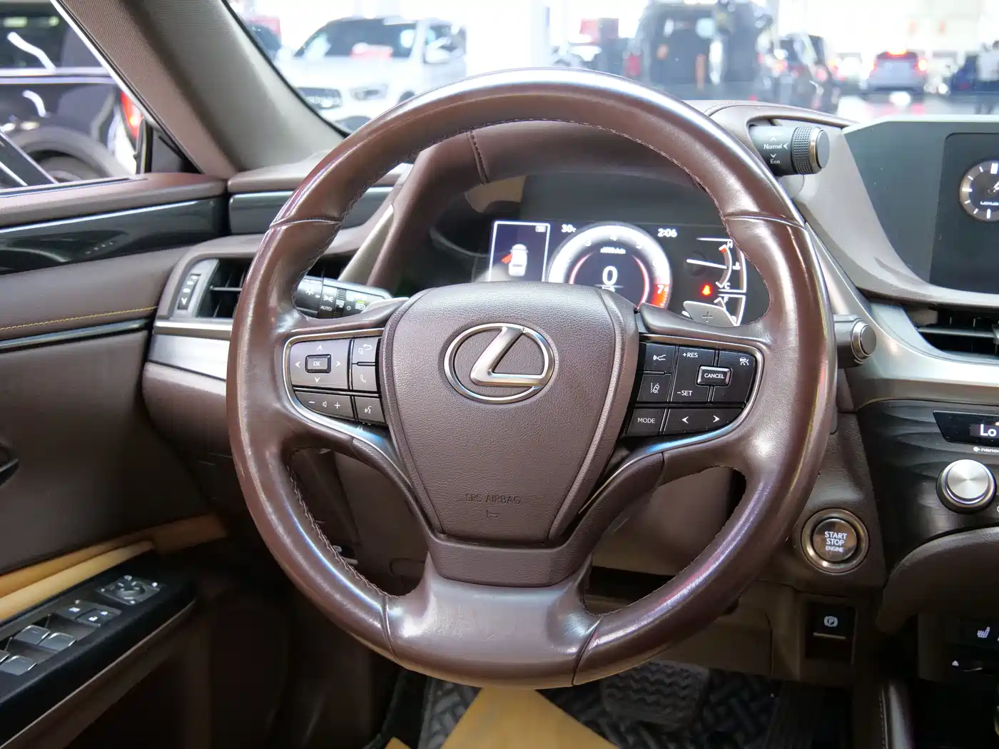 Lexus ES 2020 Model 260 Excellence Edition China V фото 15