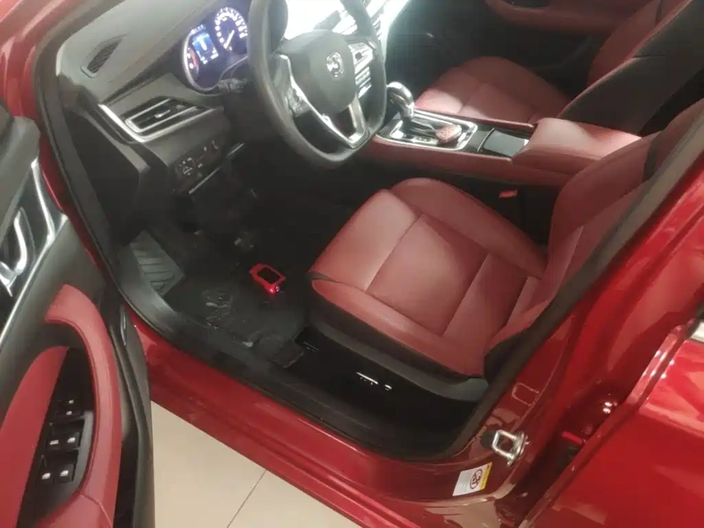 Changan Eado 2019 2019 Blue Whale Edition 280T GDI DCT Extreme Speed